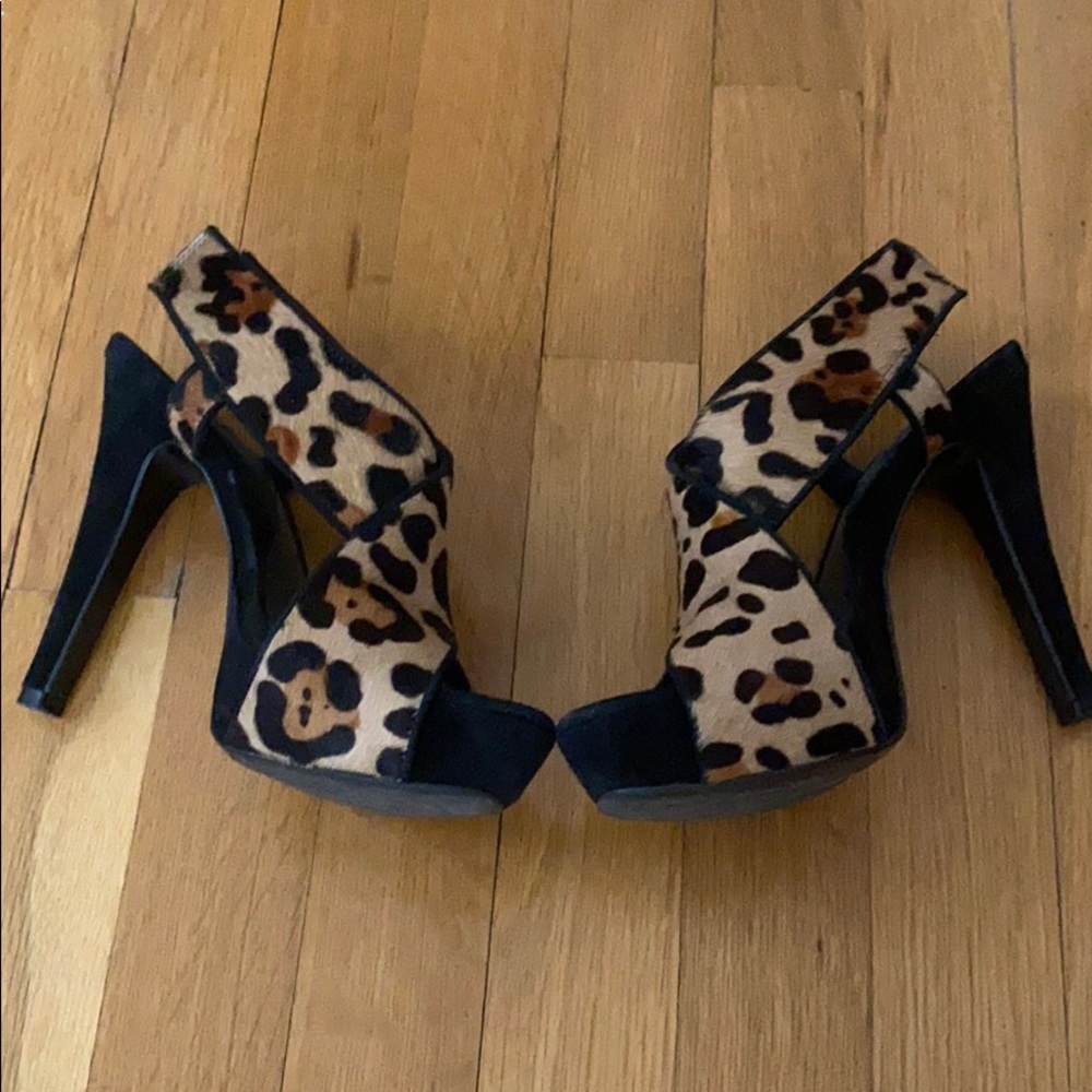 DVF Leopard Pony Hair Platform Heels Size 5
